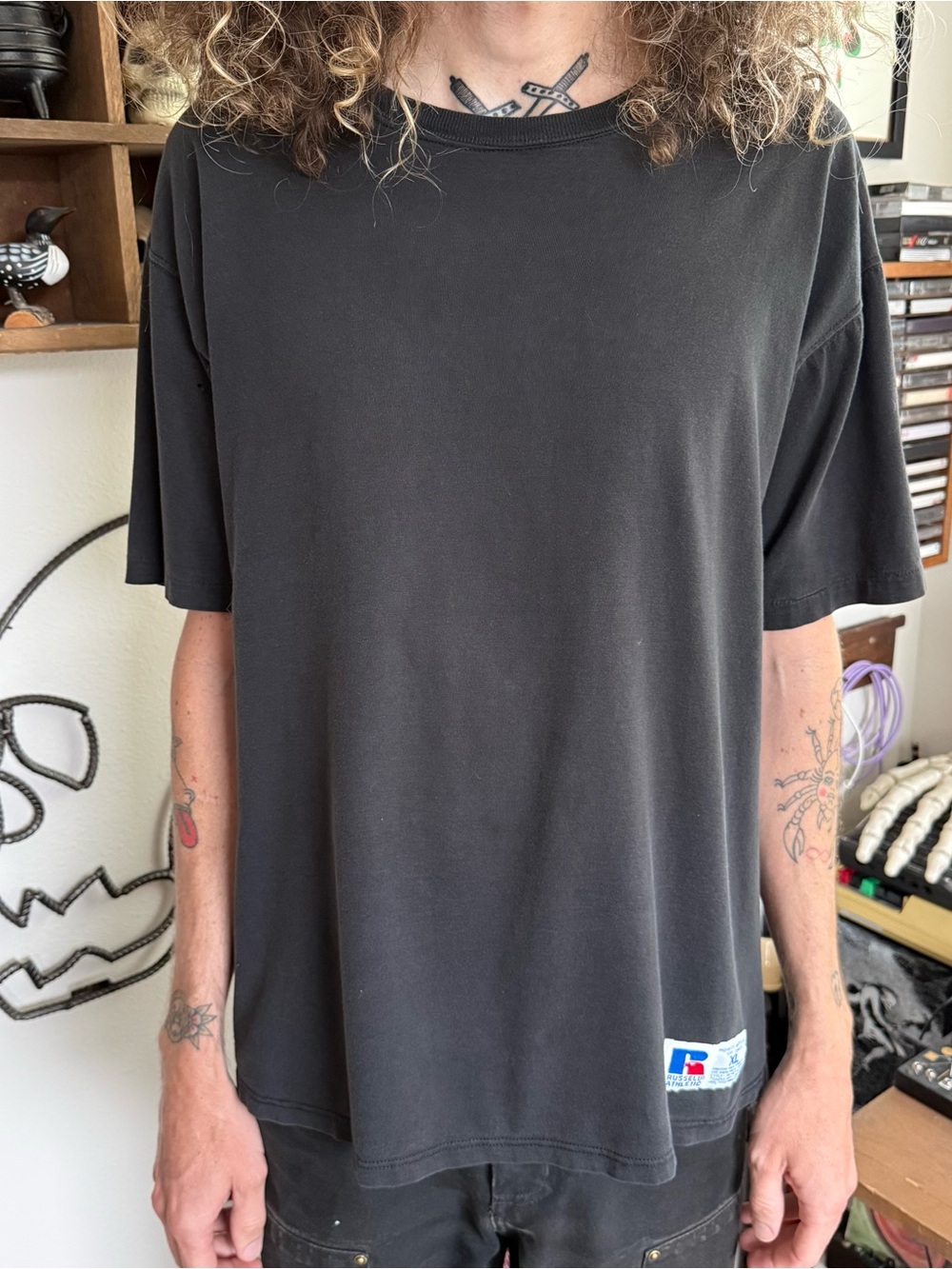 Vintage 80s 90s Russell Black Cotton Tee USA ~ Size XL